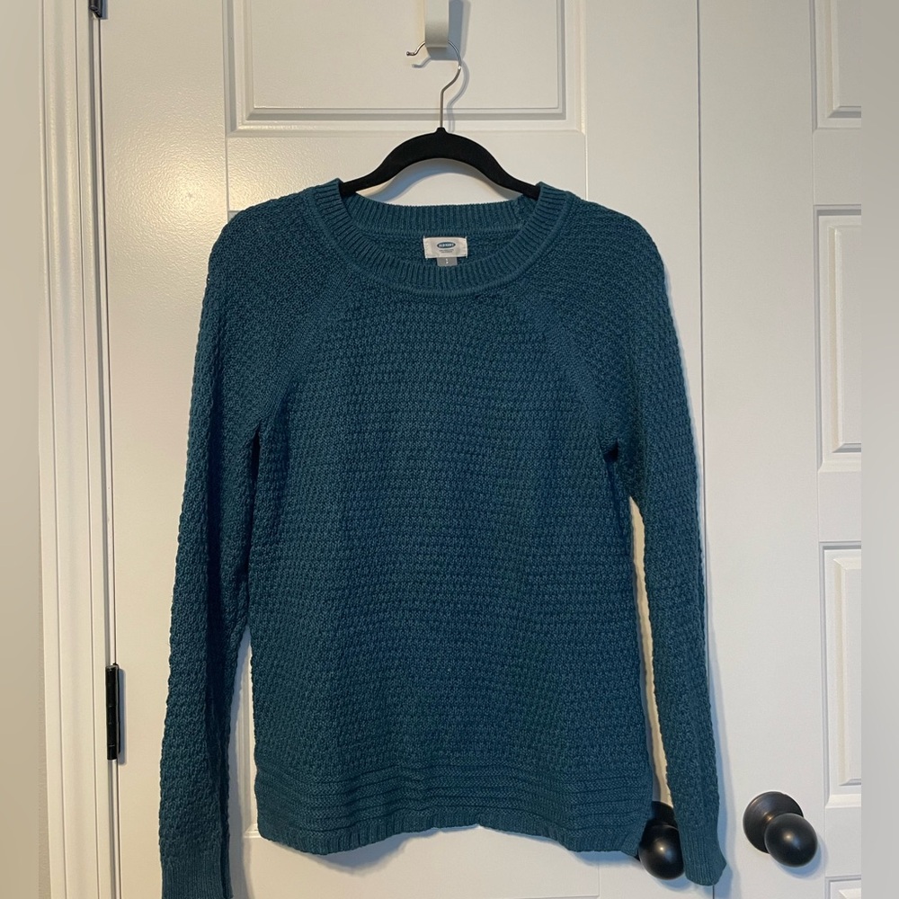 Women’s sweater